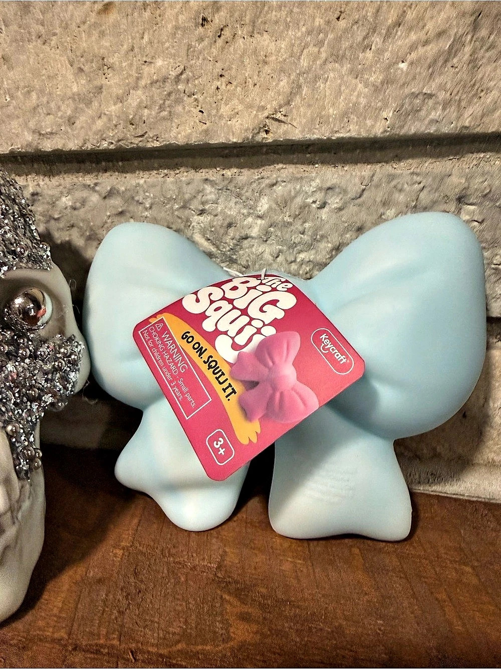 The Big Squij Squish Bow